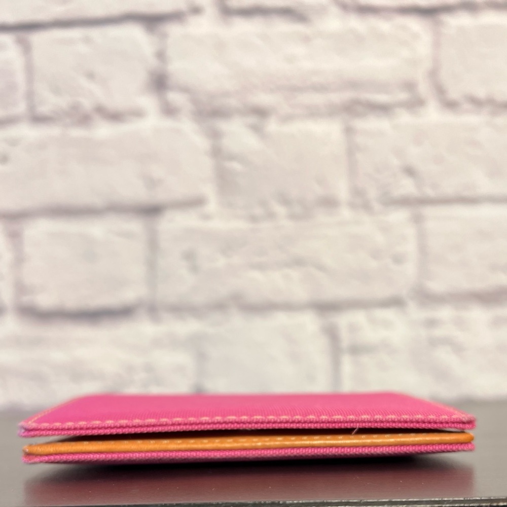 Lands’ End Small Bifold Card Wallet w/Canvas Exterior & Leather Interior - Picture 5 of 10